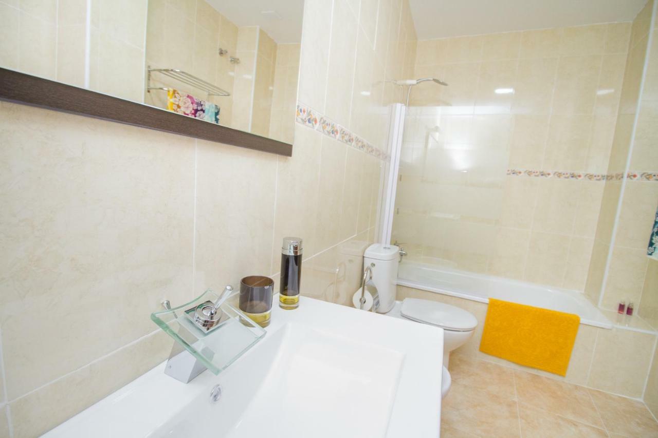 Good Vibes Estudio Deluxe Trinidad 1 Málaga Dış mekan fotoğraf