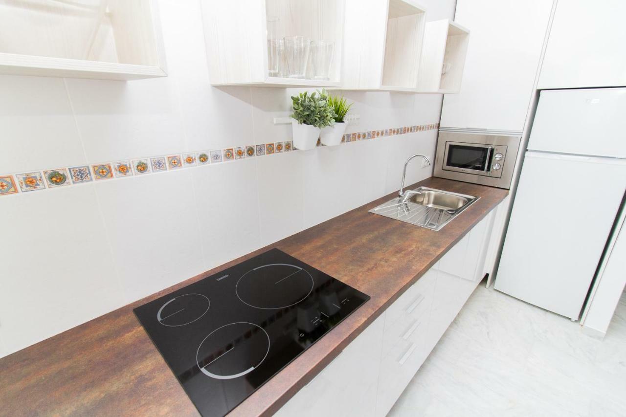 Good Vibes Estudio Deluxe Trinidad 1 Málaga Dış mekan fotoğraf